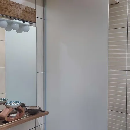 Daire Coco Bright & Stylish In