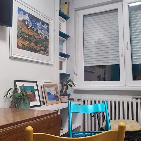 Coco Bright & Stylish In * 베오그라드