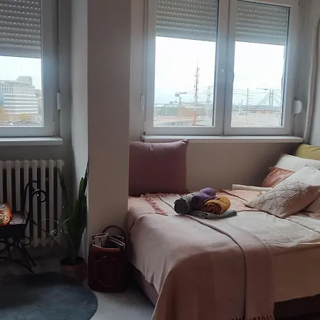 Coco Bright & Stylish In