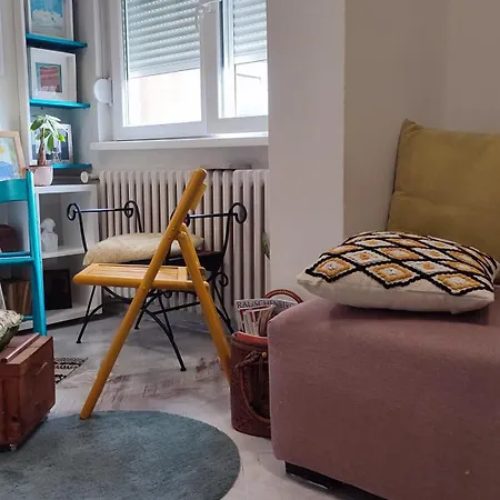 아파트 Coco Bright & Stylish In