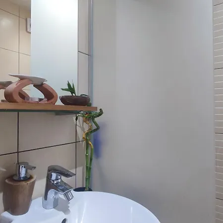 아파트 Coco Bright & Stylish In *