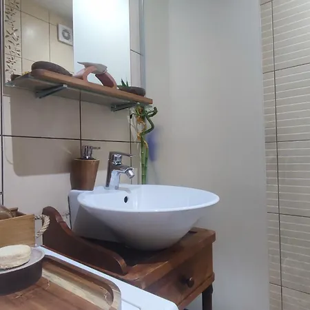 Daire Coco Bright & Stylish In Belgrad