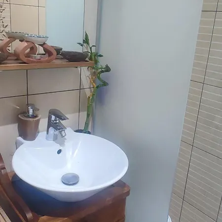 Coco Bright & Stylish In 아파트 베오그라드